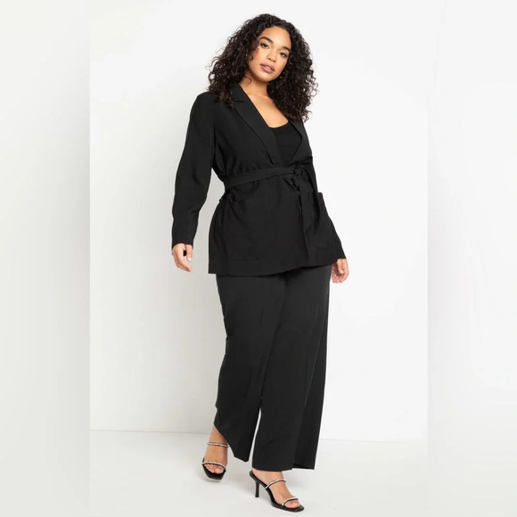 NWT ELOQUII Belted Cutout Detail Blazer Black Size 18 - Picture 3 of 12